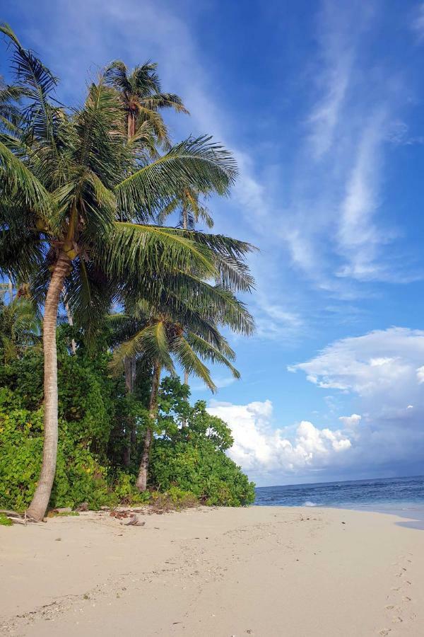 Ira Bungalows Pulau Banyak Alaban Exterior foto